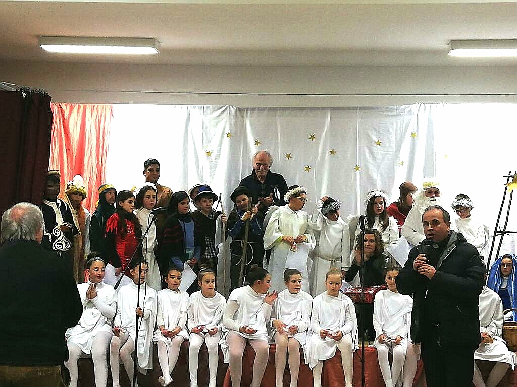 Il Natale E Festa E Famiglia A Vazia Bambini Protagonisti Della Vita Parrocchiale