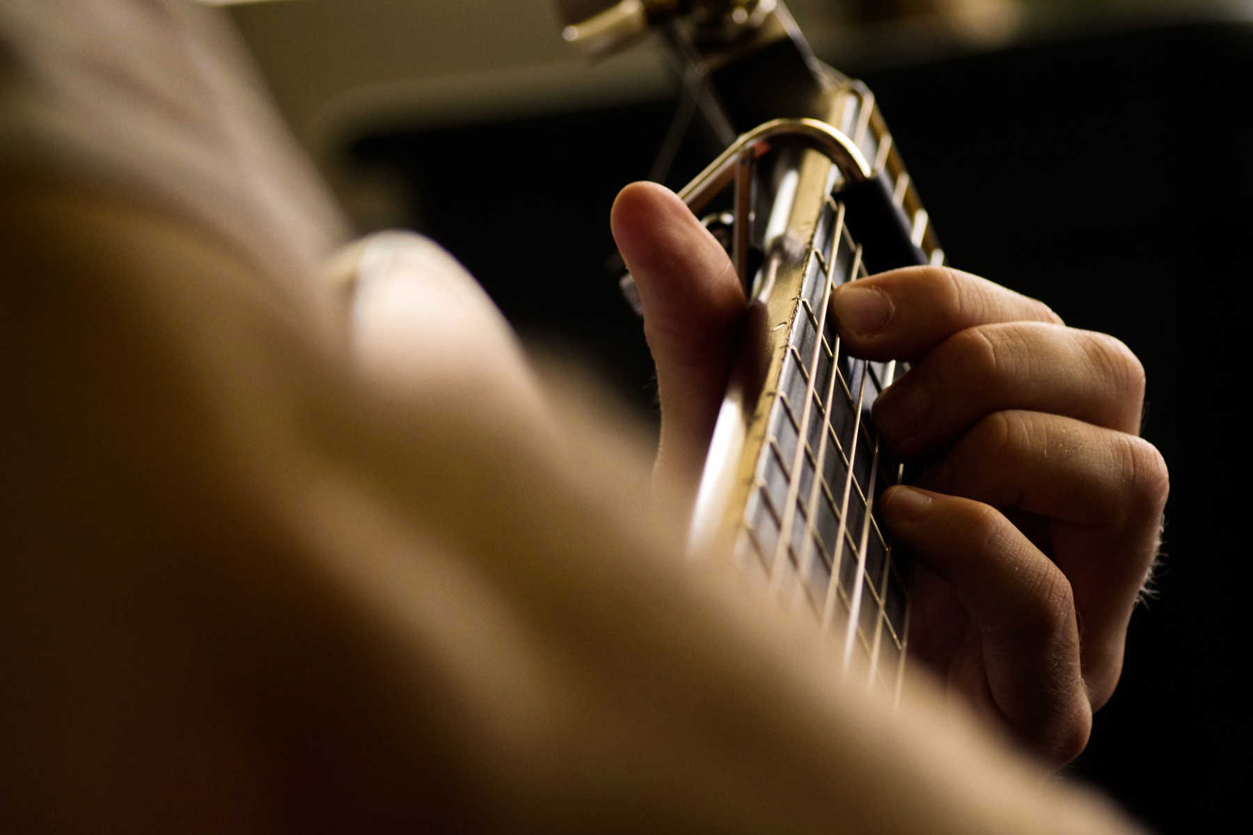 Suoni dalla Valle Santa / Musica e teatro con Francesco Rinaldi