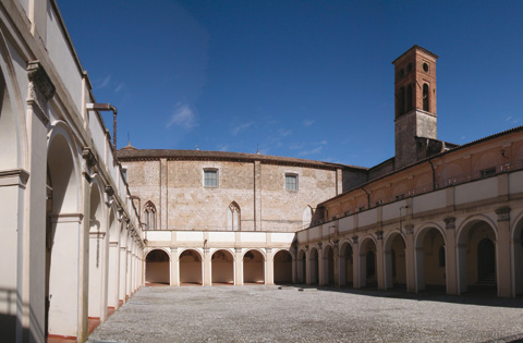 Rieti San Francesco Chiostro