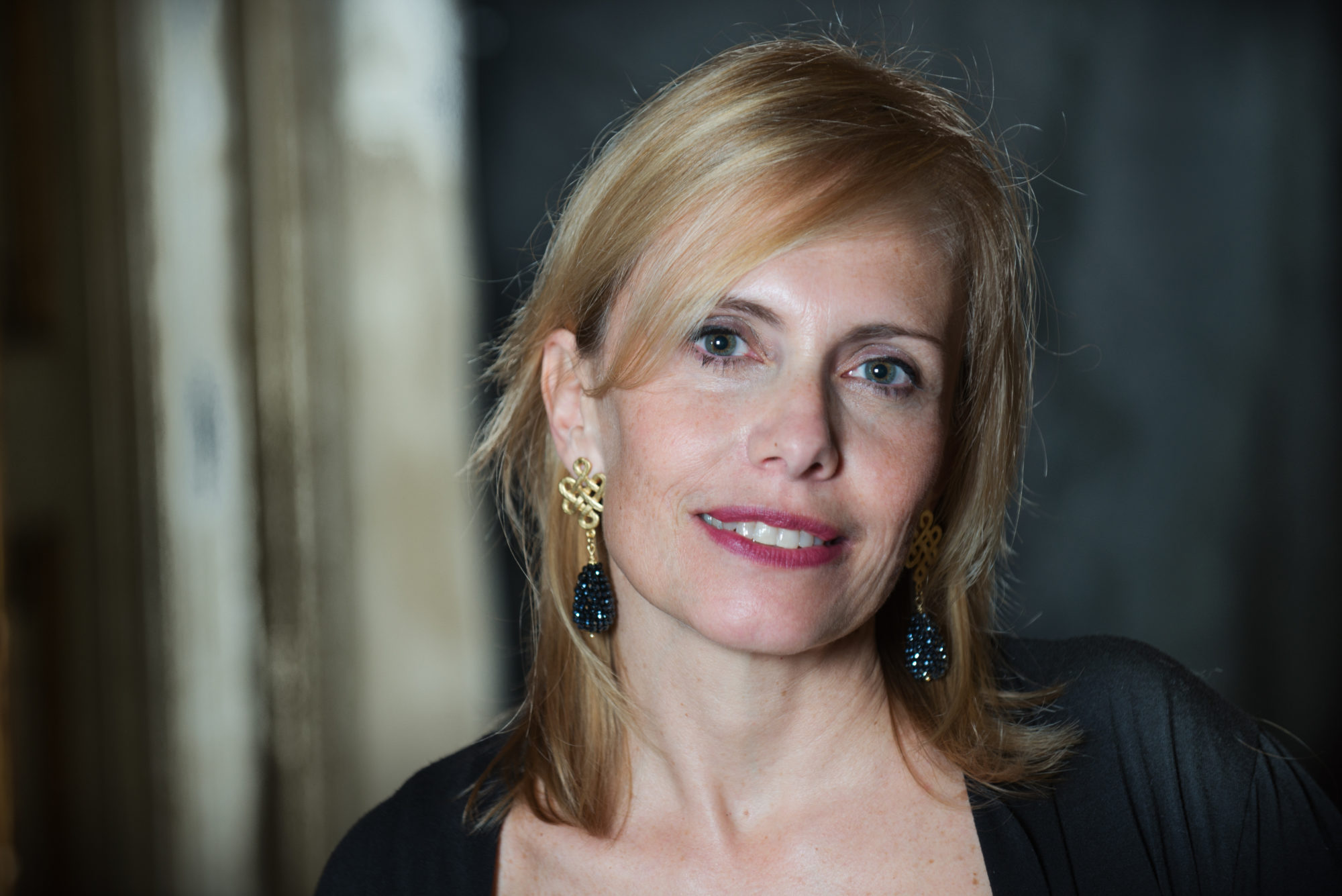 Barbara Bellomo presenta il libro “Il Peso dell’Oro”