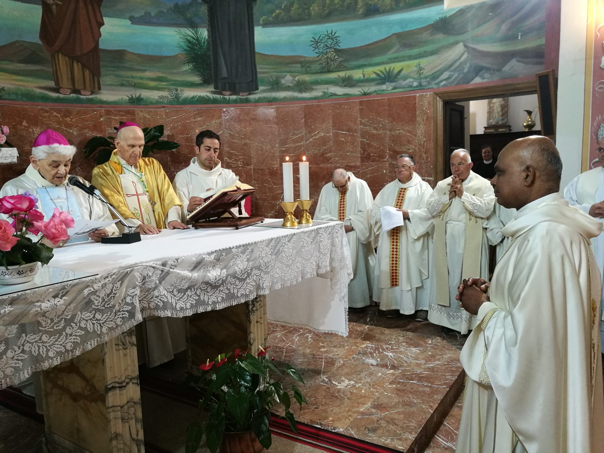 Festa grande per i 25 anni di sacerdozio di don Victor