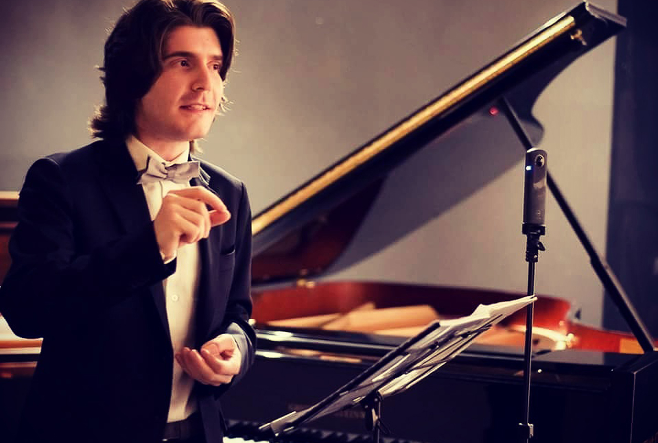 Recital pianistico del Maestro Emanuele Stracchi