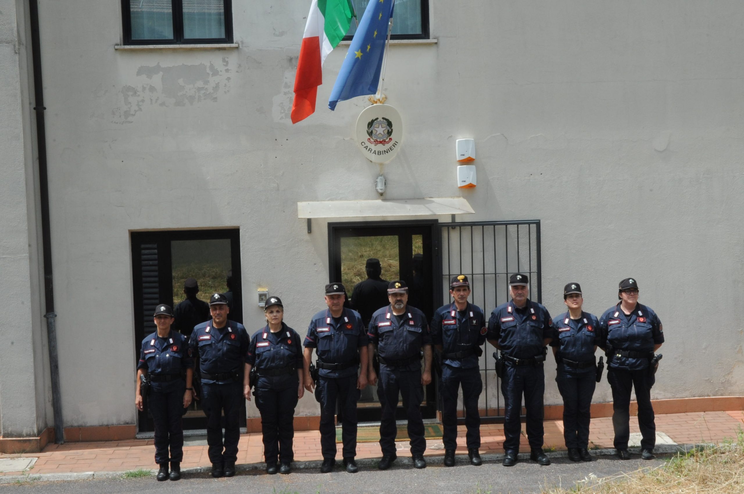 carabinieri comando stazione territoriale e stazione forestale collegno